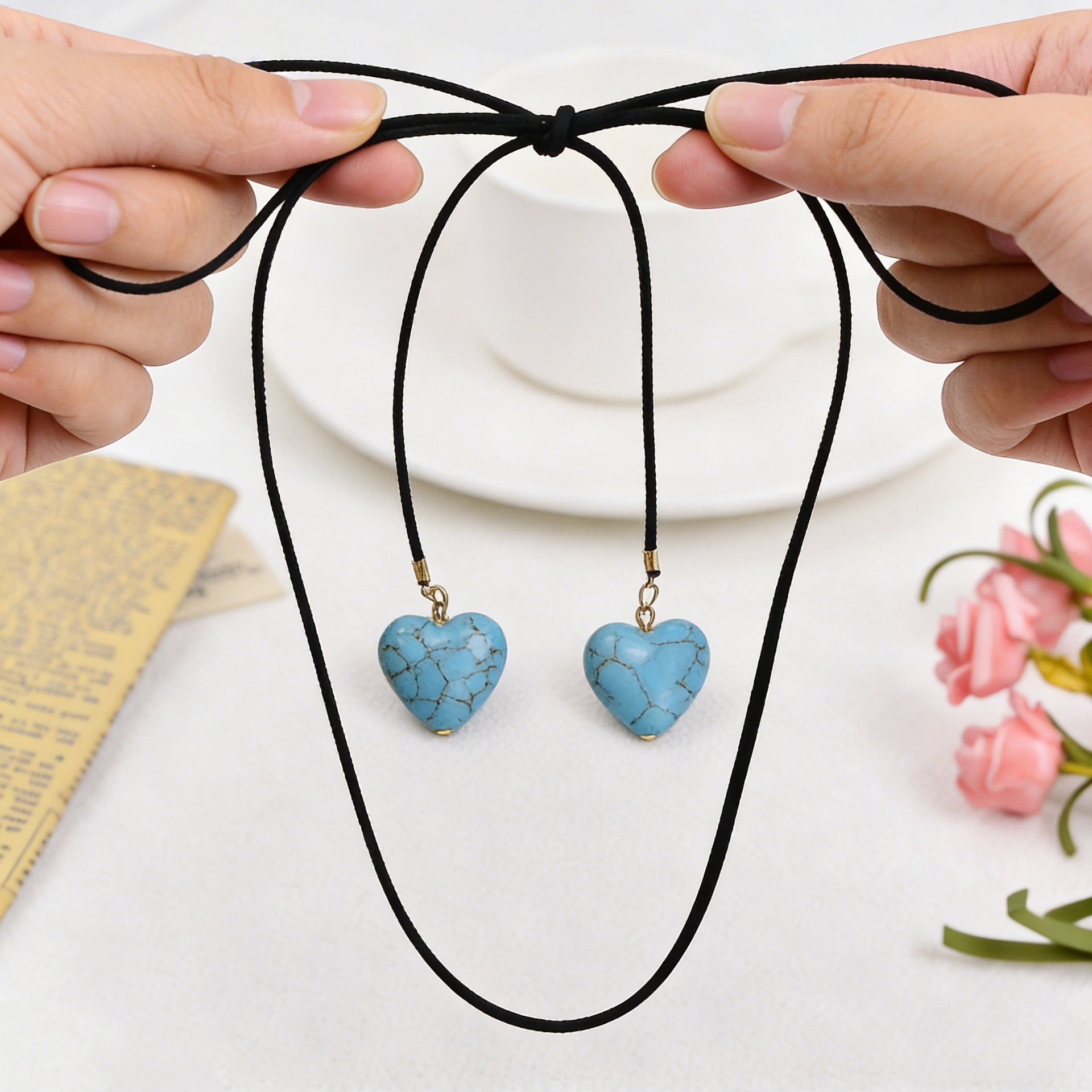 Wholesale Turquoise pendant necklace for a beautiful party
