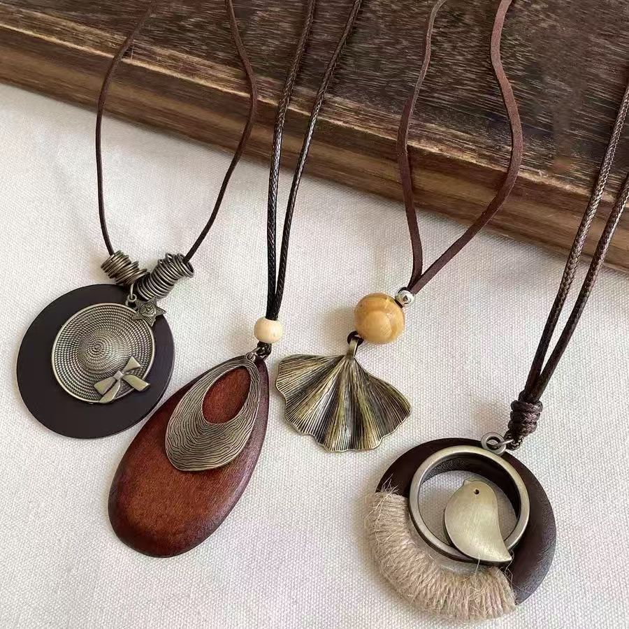 Wholesale Chinese Zen Wooden Pendant Necklace - Fashion Decorative Accent for Hanfu,  Gift Boutique Resale