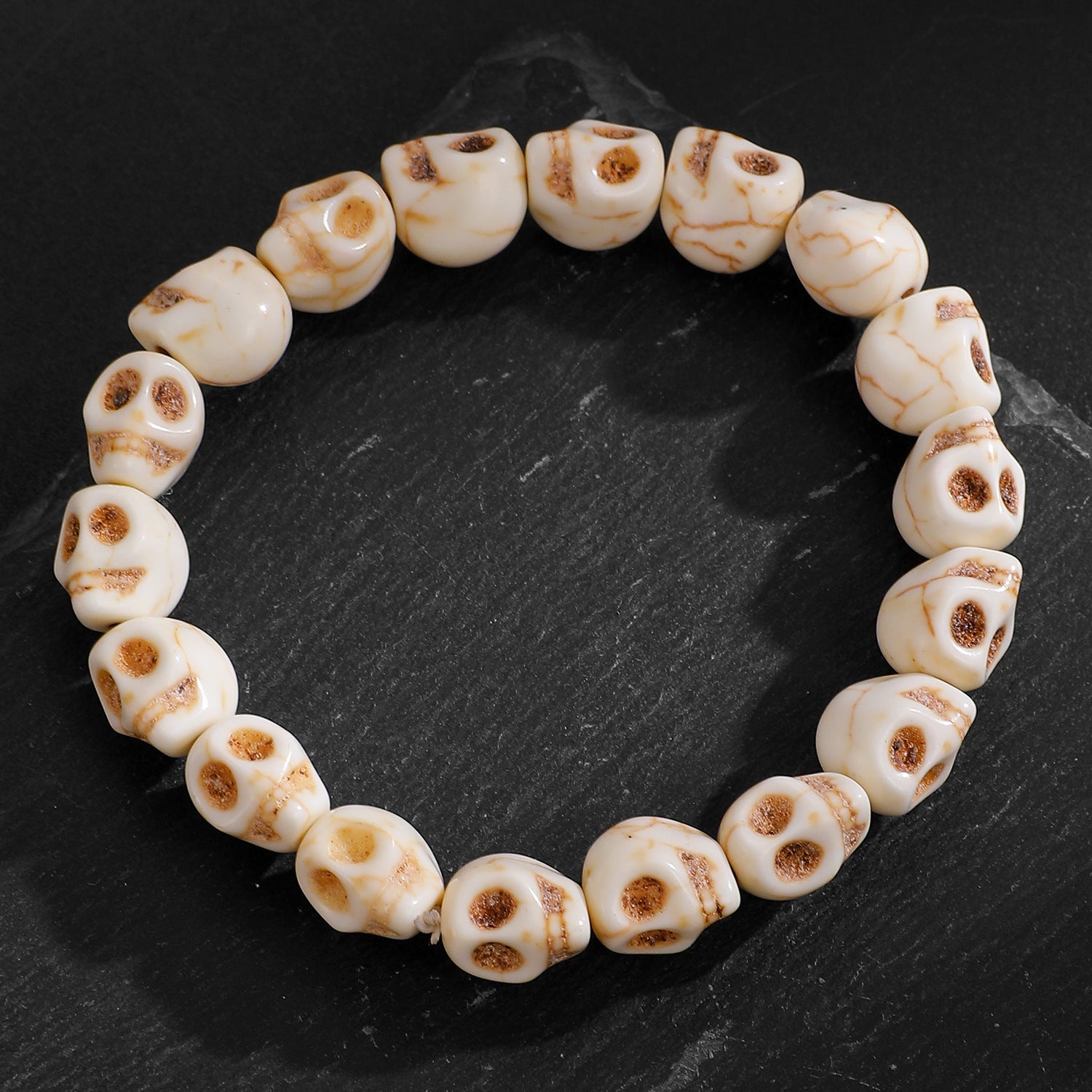 Wholesale Unisex Resin Skull Bracelet - Fashion Accessory,  Gift for  Party or Travel Commemoration