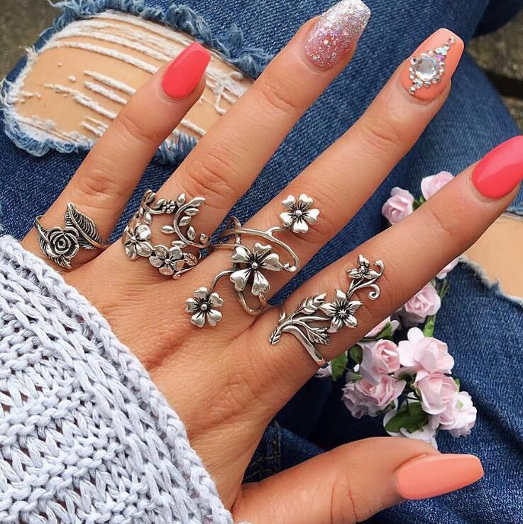 Wholesale Vintage Bohemian Holiday Style Metal Crystal Rings Set