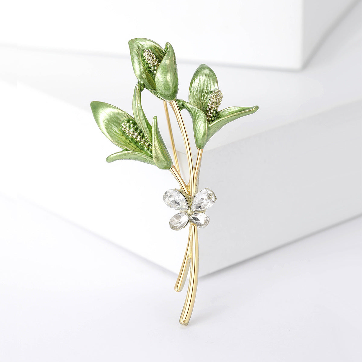 Wholesale Stylish Vintage Flower Bouquet Brooch Pin For Women Rhinestone Party Gift