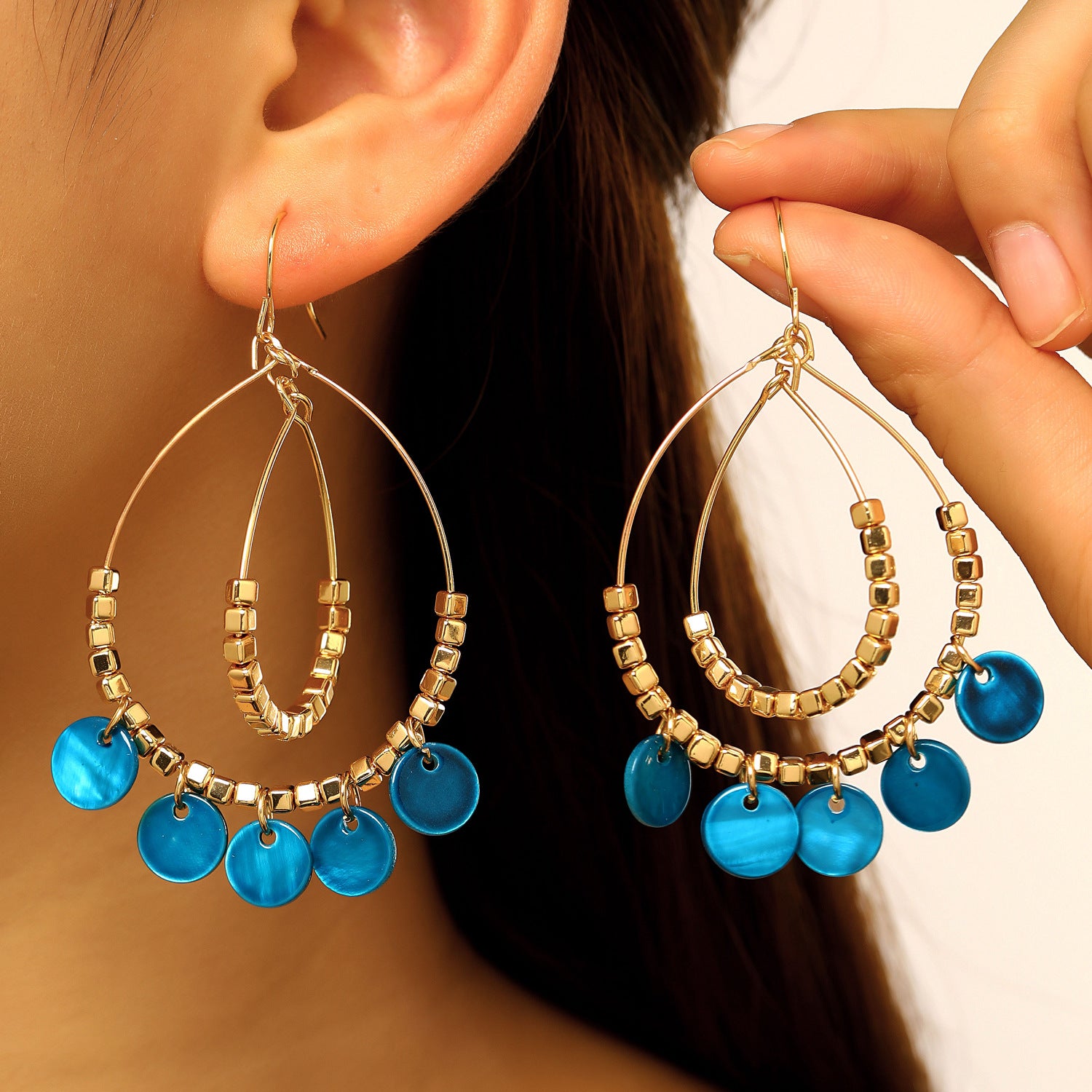 Wholesale Retro Ethnic Water Drop Shell Tassel Earrings Stylish Fashion Accessory For Vacation And Party Wear