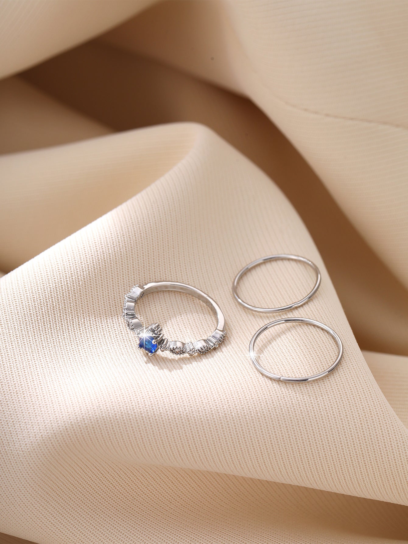 Wholesale  three-piece set copper inlaid shiny blue zircon ring
