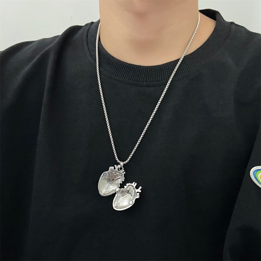 Wholesale Retro Design Openable Heart Locket Pendant Necklace Alloy Jewelry Accessory