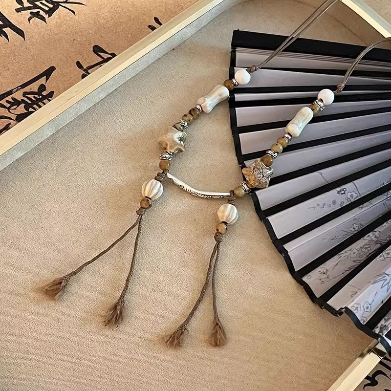 Wholesale Vintage Butterfly Necklace Sweater Chain Ceramic Flower Beaded Necklace ACC-NE-Miaosi015