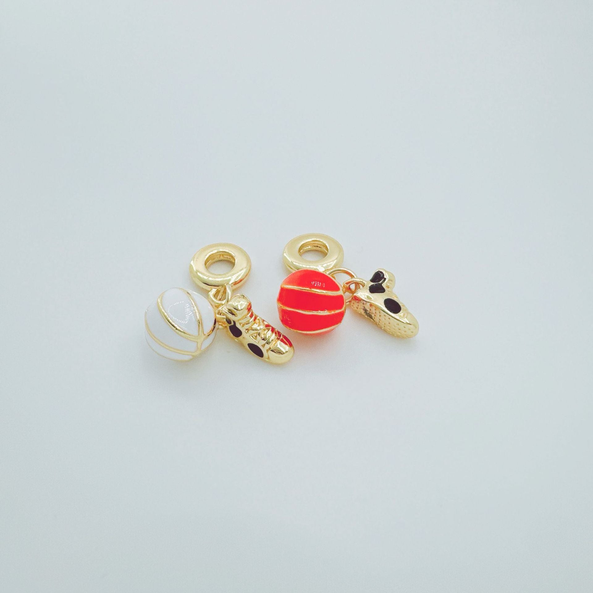 Wholesale Gold Plated Copper Sports Necklace Football Basketball Pendant