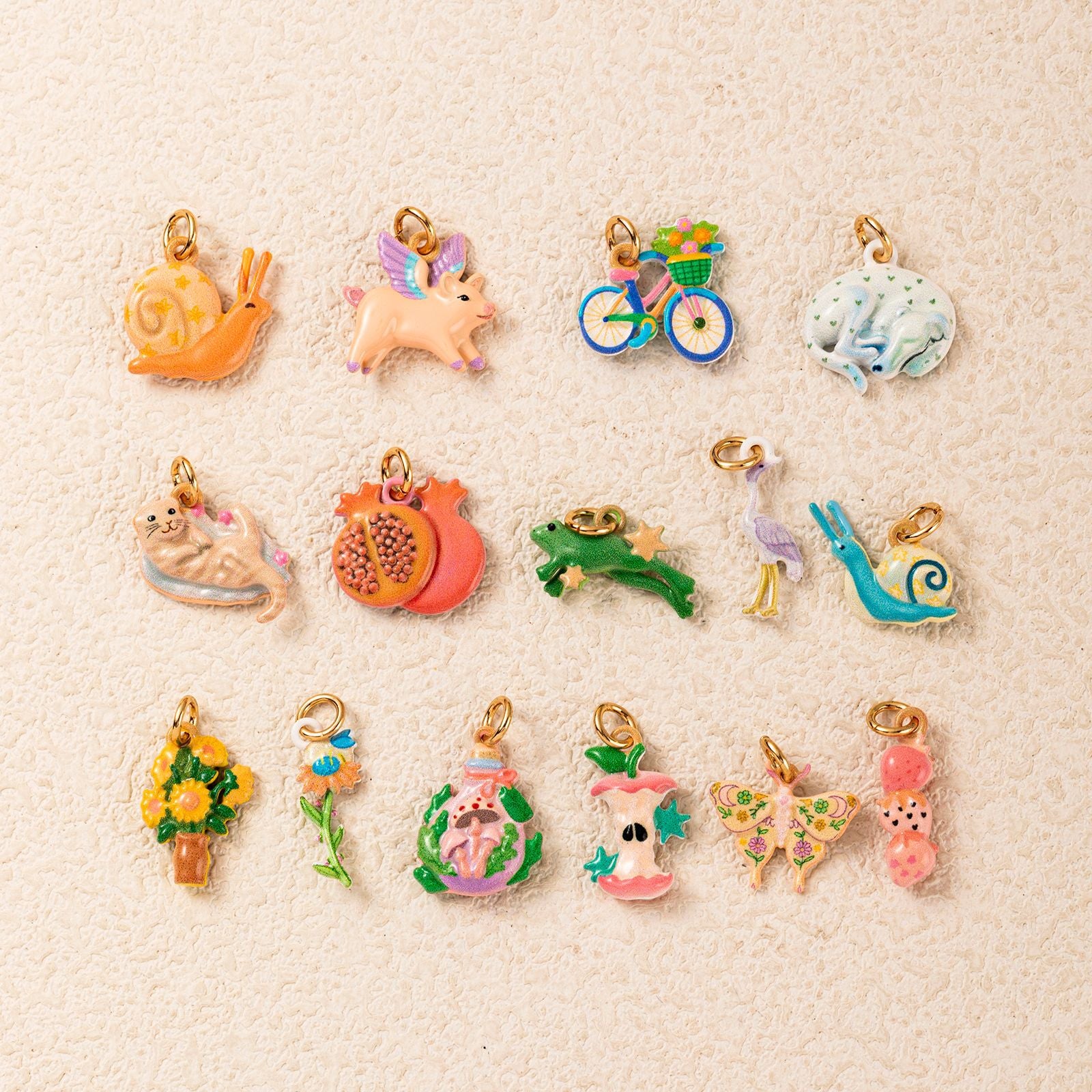 Wholesale Copper Cartoon Flying Pig Pendant Cute Simple Jewelry Charm Trendy Fashion Accessory For Boutique Resale