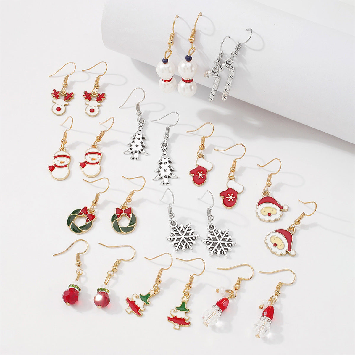 Wholesale Christmas color earrings
