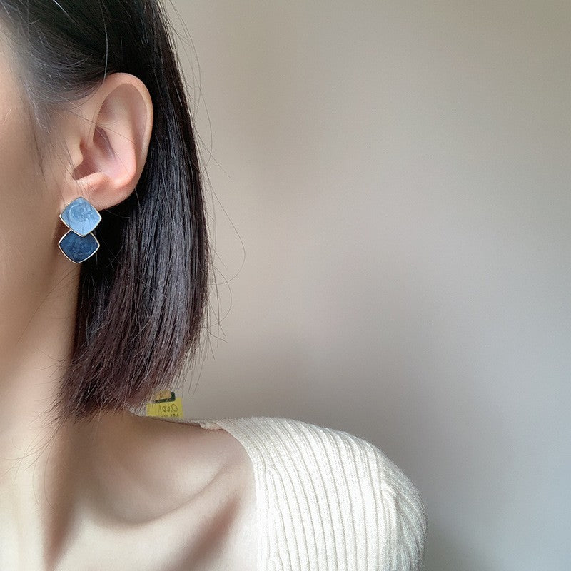 Wholesale blue mosquito coil earrings