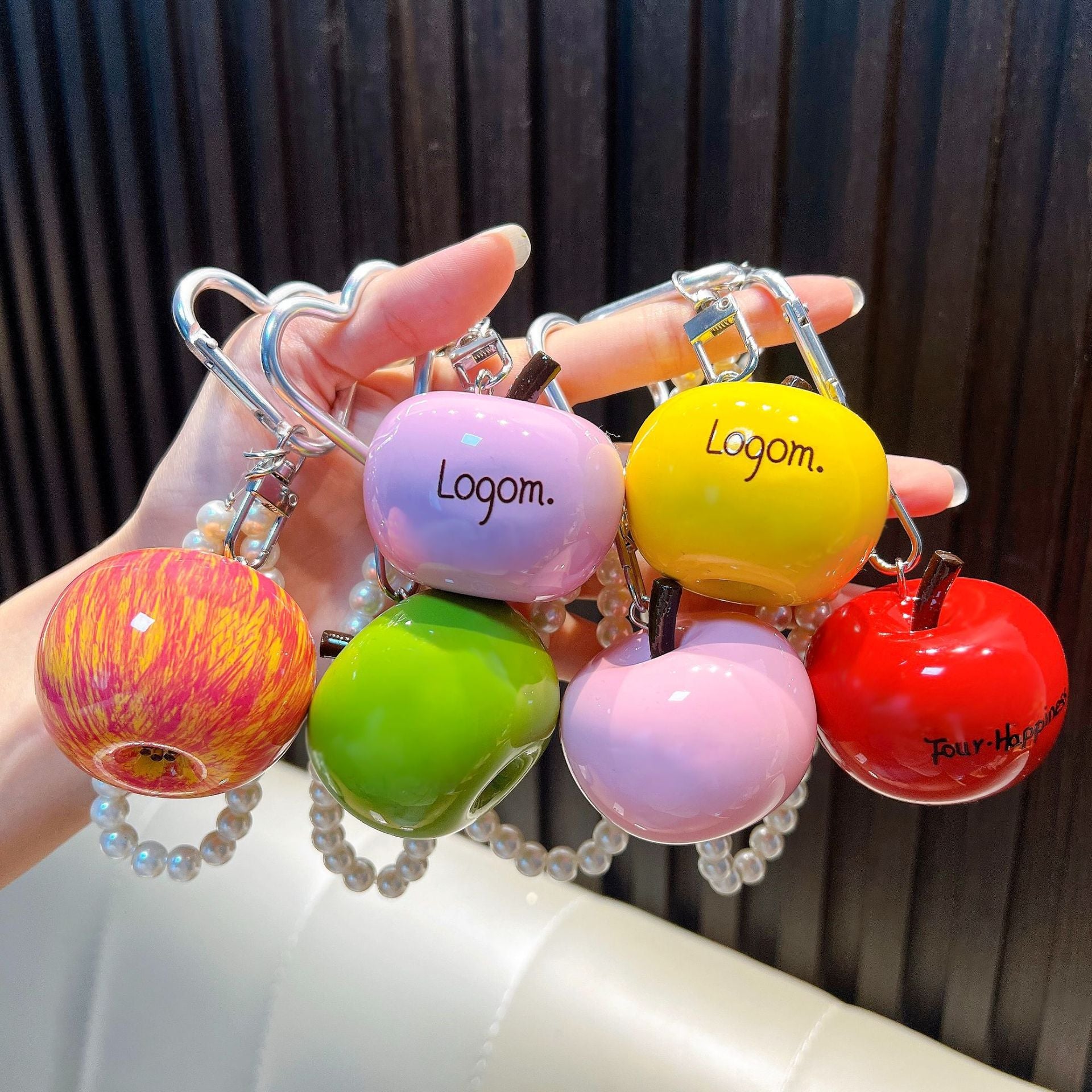 Wholesale Trendy Resin Bead Keychain Keyring Charm for Car Key Bag Decor