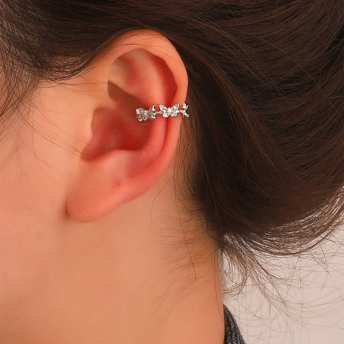 Wholesale Trendy Butterfly Ear Cuff For Women Copper Zirconia Ear Clip No Piercing Earring Boutique Jewelry Accessory