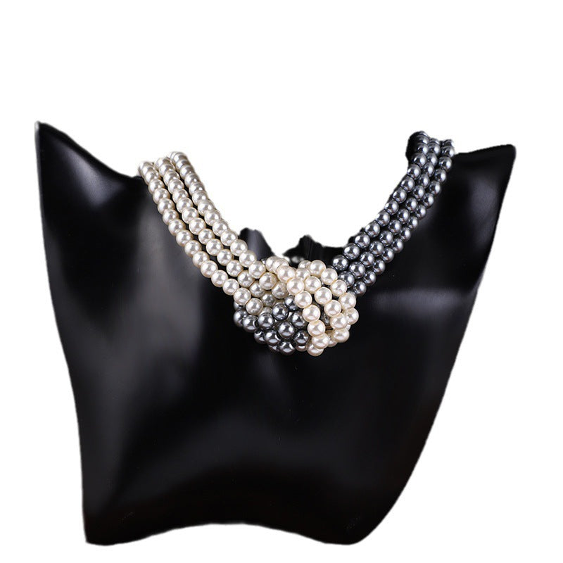 Wholesale  Multi-layer  Pearl High Quality Necklace Black and White Grey White  Necklace