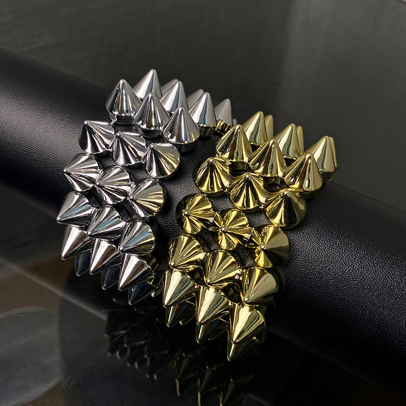 Wholesale Punk Rivet Wide Bracelet Retro Black Resin Jewelry Accessory Boutique Resale Gift