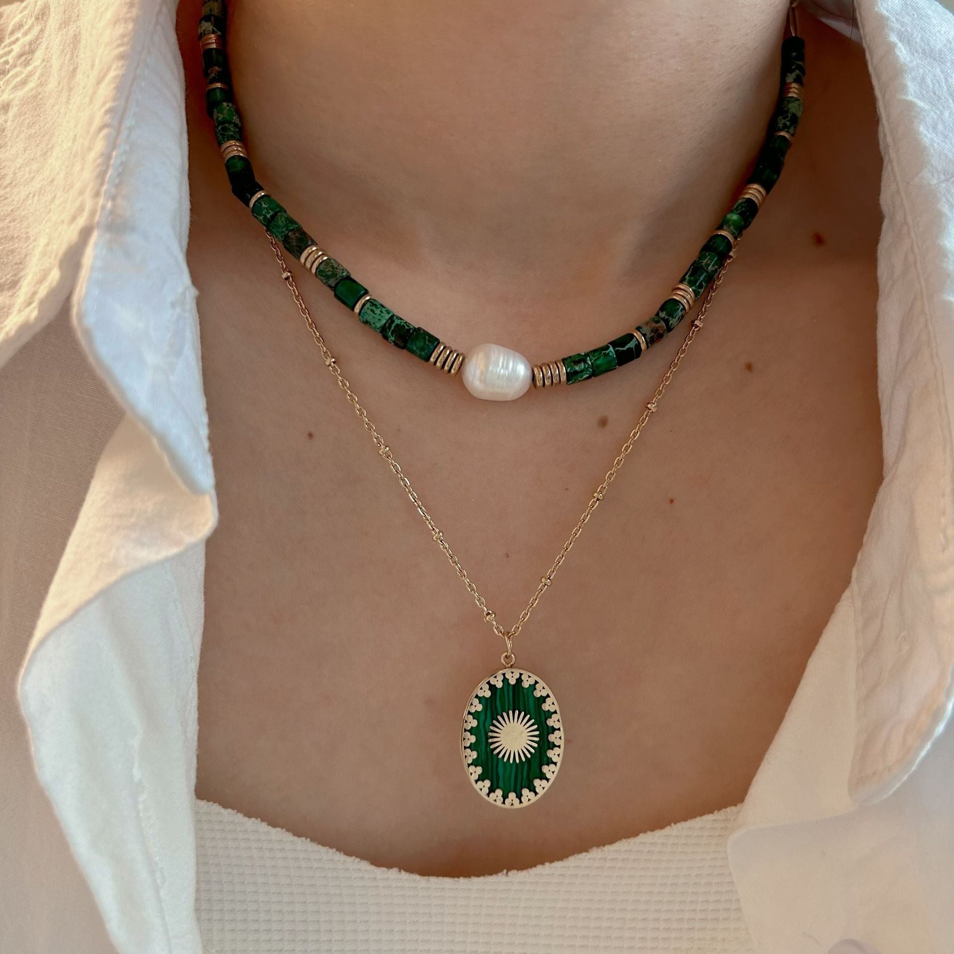 Wholesale Titanium Steel Green Agate Pearl Original Design Necklace