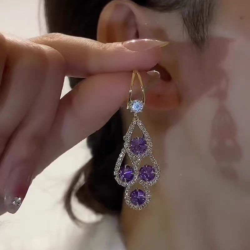 Wholesale Diamond-Encrusted Water Drop Tassel C-Shaped Earrings