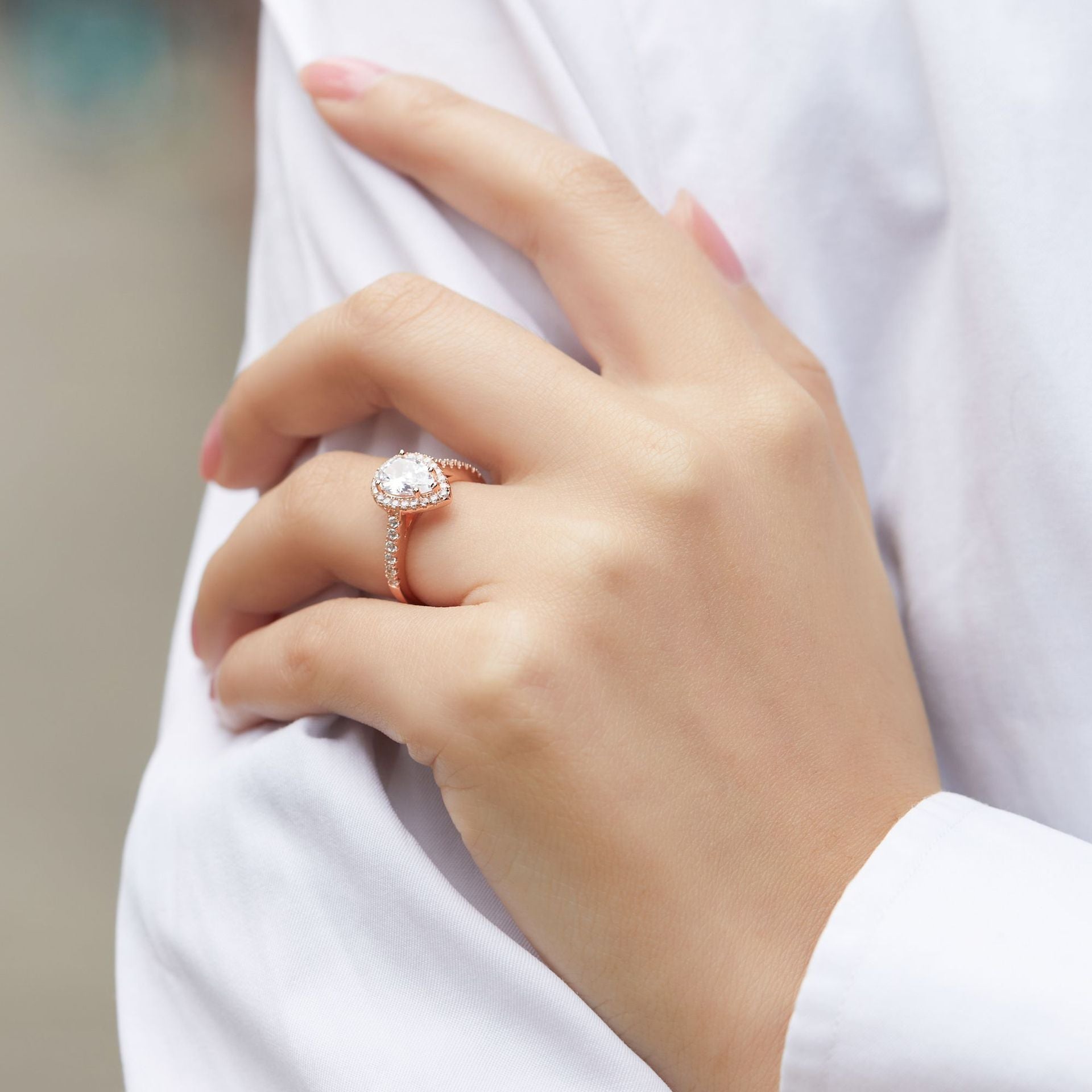 Wholesale  925 silver drop-shaped zircon diamond ring