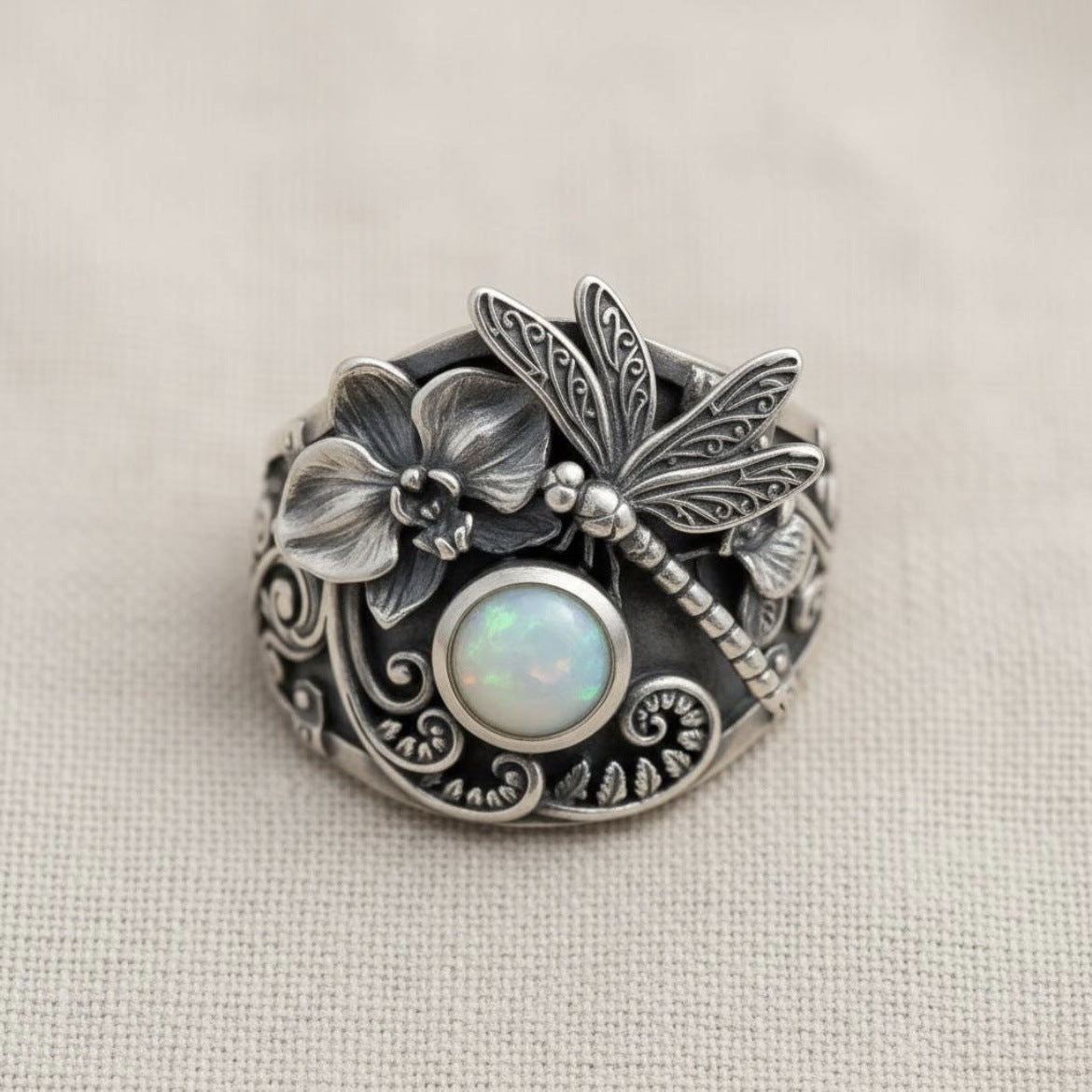 Wholesale Alloy Electroplated Vintage Dragonfly Ring for Women Jewelry Accessory