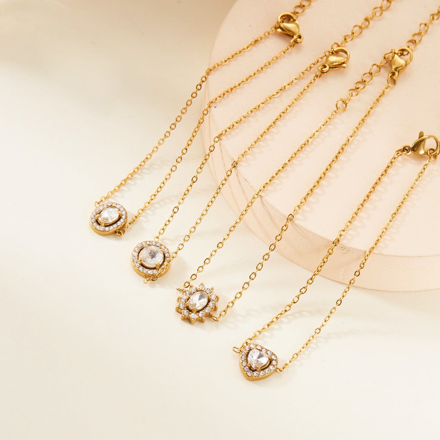 Wholesale Titanium Steel Flower Geometric Necklace