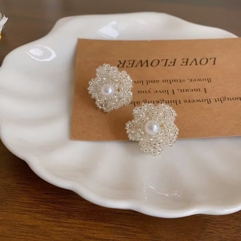 Wholesale Light luxury three-dimensional crystal earrings