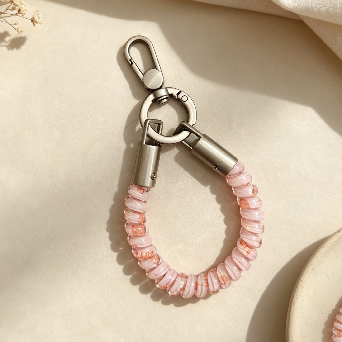 Wholesale PET Soft Plastic Phone Lanyard Keychain Bag Charm Pink Fruit Design With Metal Clasp Unisex Anti Lost Everyday Fashion Accessory