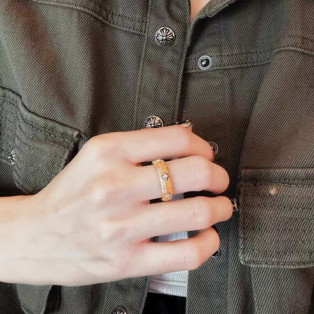 Wholesale Gold Eight-pointed Star Carved Gold Diamond Ring