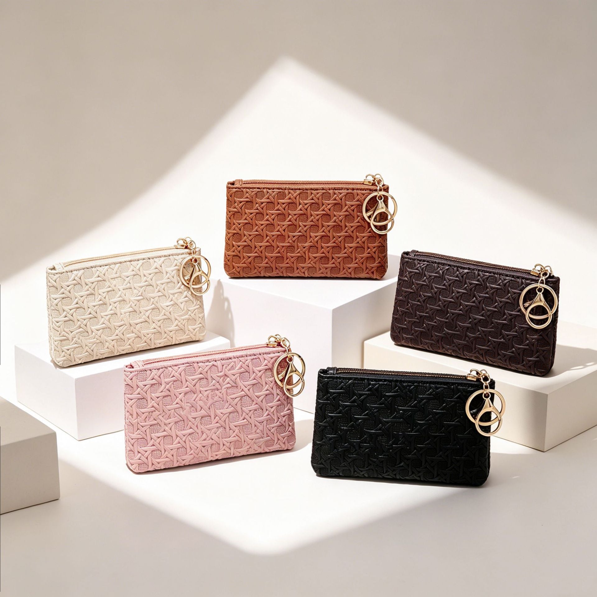 Wholesale Trendy Woven Coin Purse For Women PU Leather Solid Black Keychain Wallet Fashion Accessory