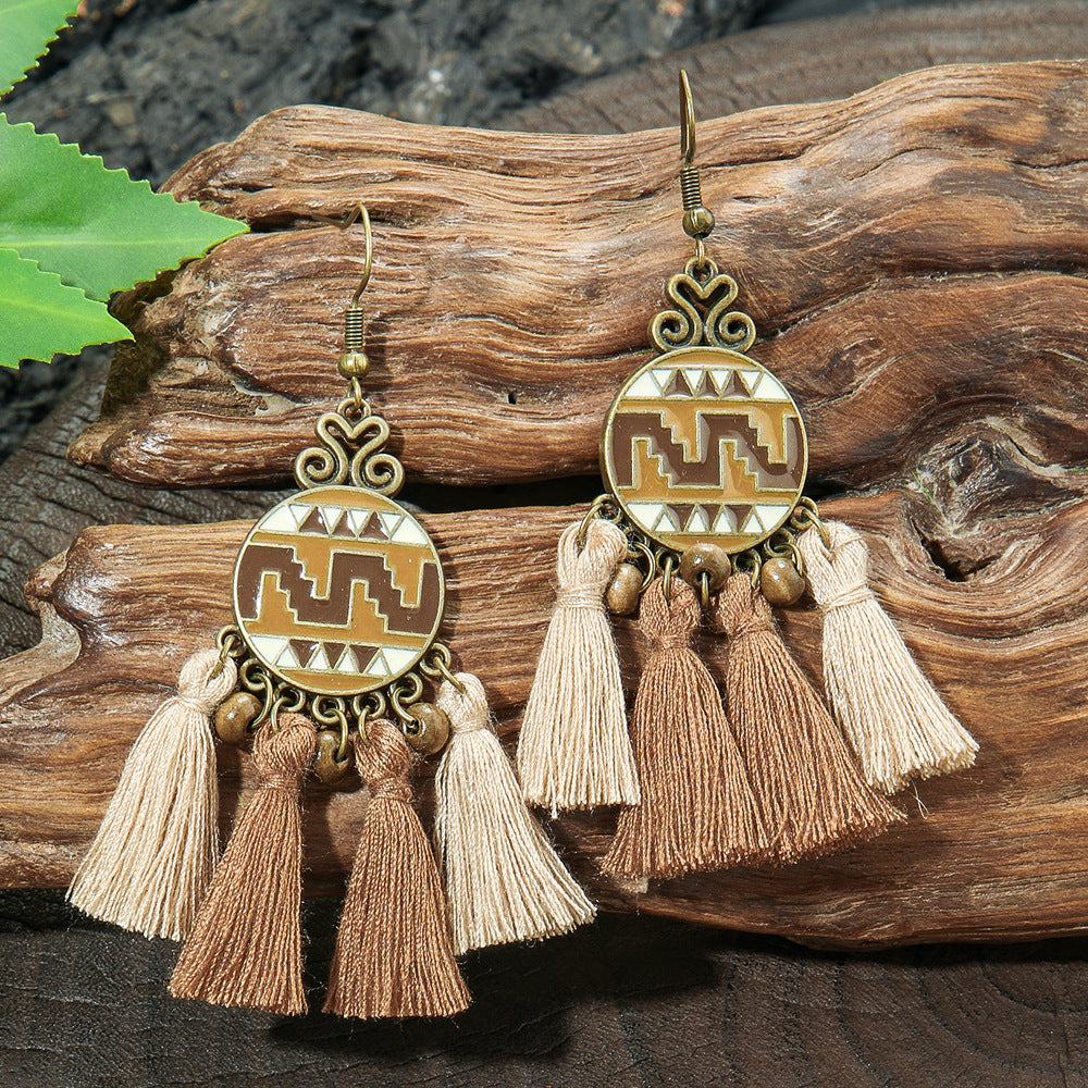 Wholesale Alloy Electroplated Bohemian Jewelry Set Earrings Necklace for Women Fashion Accessory