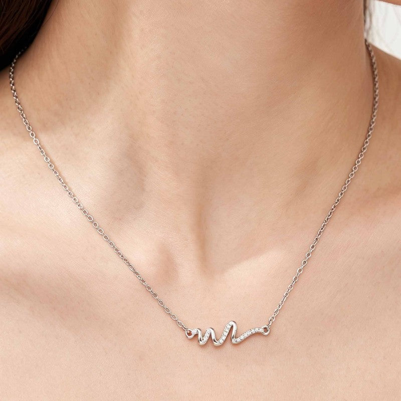 Wholesale White Gold Plated Alloy Wave Necklace Minimalist Collarbone Chain Fashion Accessory