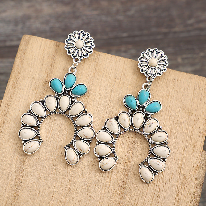 Wholesale Retro Carved Turquoise Pumpkin Earrings,  Western Ethnic Style Jewelry Accessory,  Trendy Gift for Party and Resale