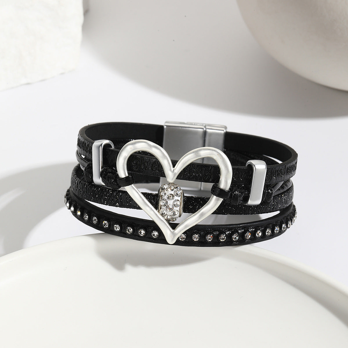 Wholesale Vintage Hollow Love Leather Bracelet Multi-layer Bracelet ACC-BT-Shangy004