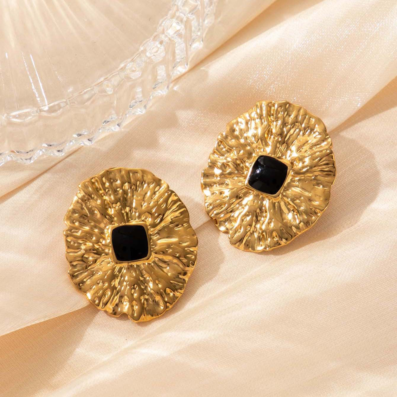 Wholesale Titanium Steel  Geometric Oil Dropping Light Luxury Retro  Earrings