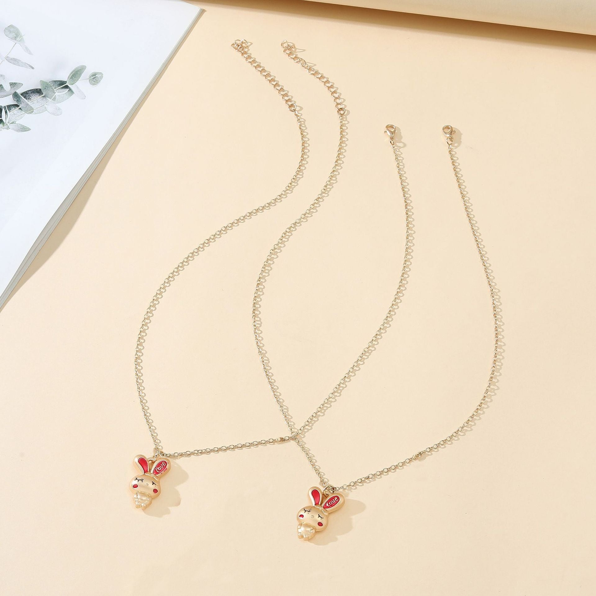 Wholesale  Bunny Pendant Couple Friendship Necklace suit
