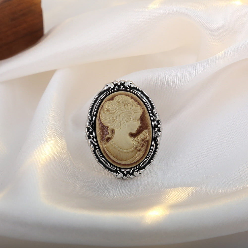 Wholesale Vintage Cameo Oval Portrait Ring Women Retro Court Style Fashion Jewelry Accessory Gift
