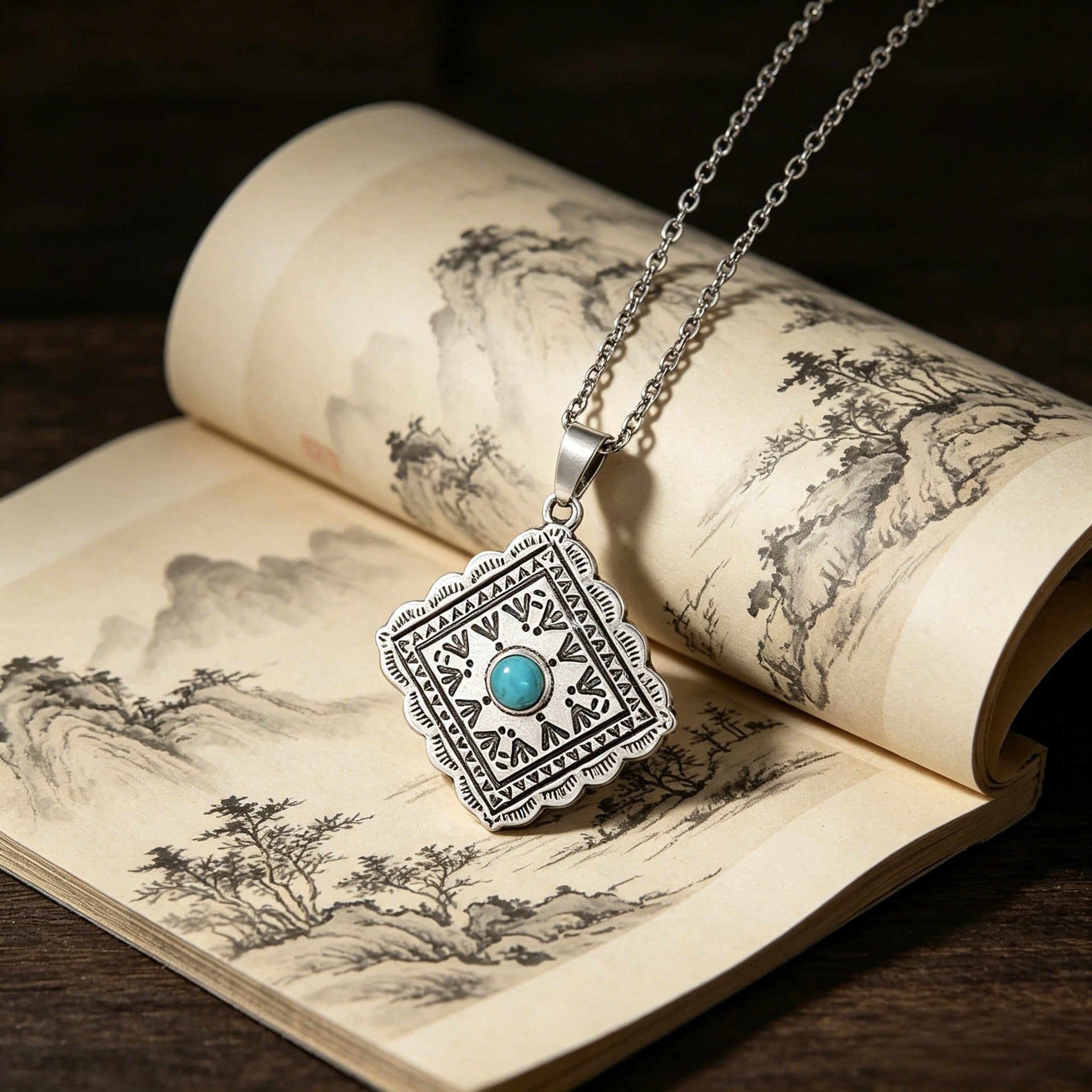 Wholesale Retro Bohemian Turquoise Geometric Necklace Silver Alloy Chain With Electroplated Pendant Fashion Accessory For Resale