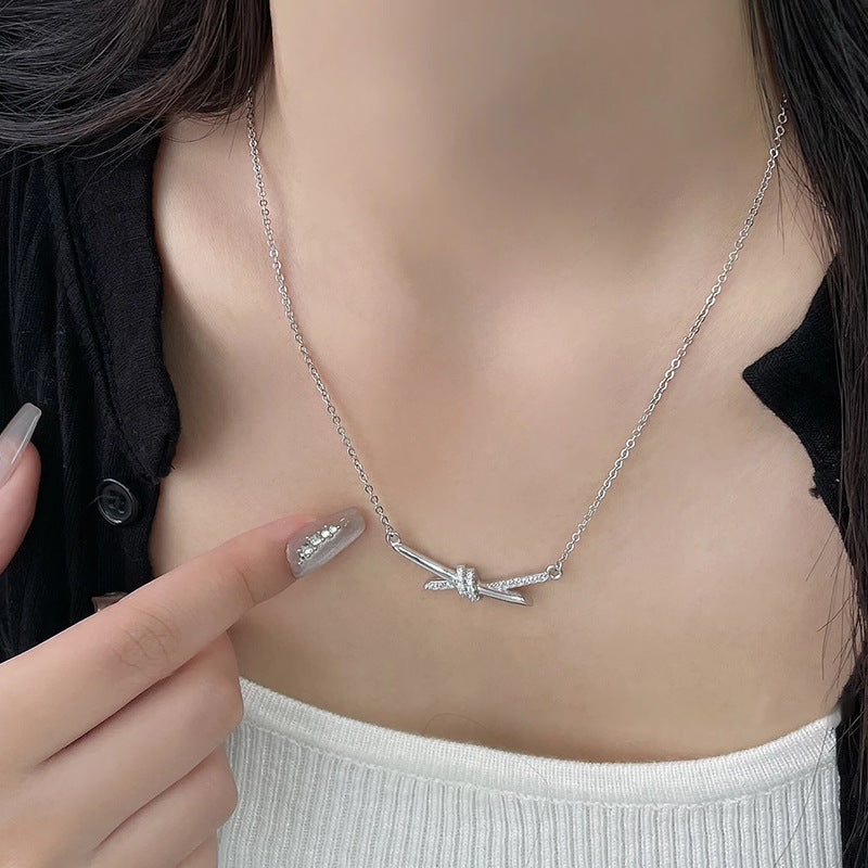 Wholesale S925 Silver Mosan Diamond Knot  Necklace