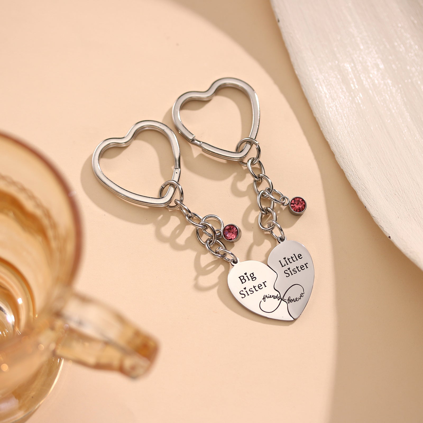Wholesale Stainless steel heart-shaped keychain