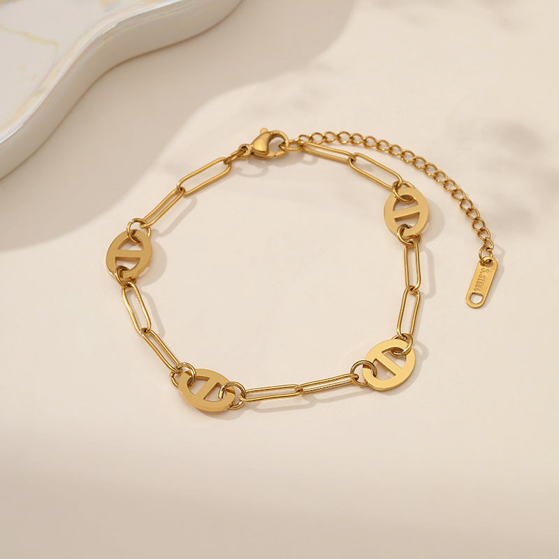 Wholesale Minimalist Titanium Steel Number 8 Bracelet Chic Jewelry Accessory for Women