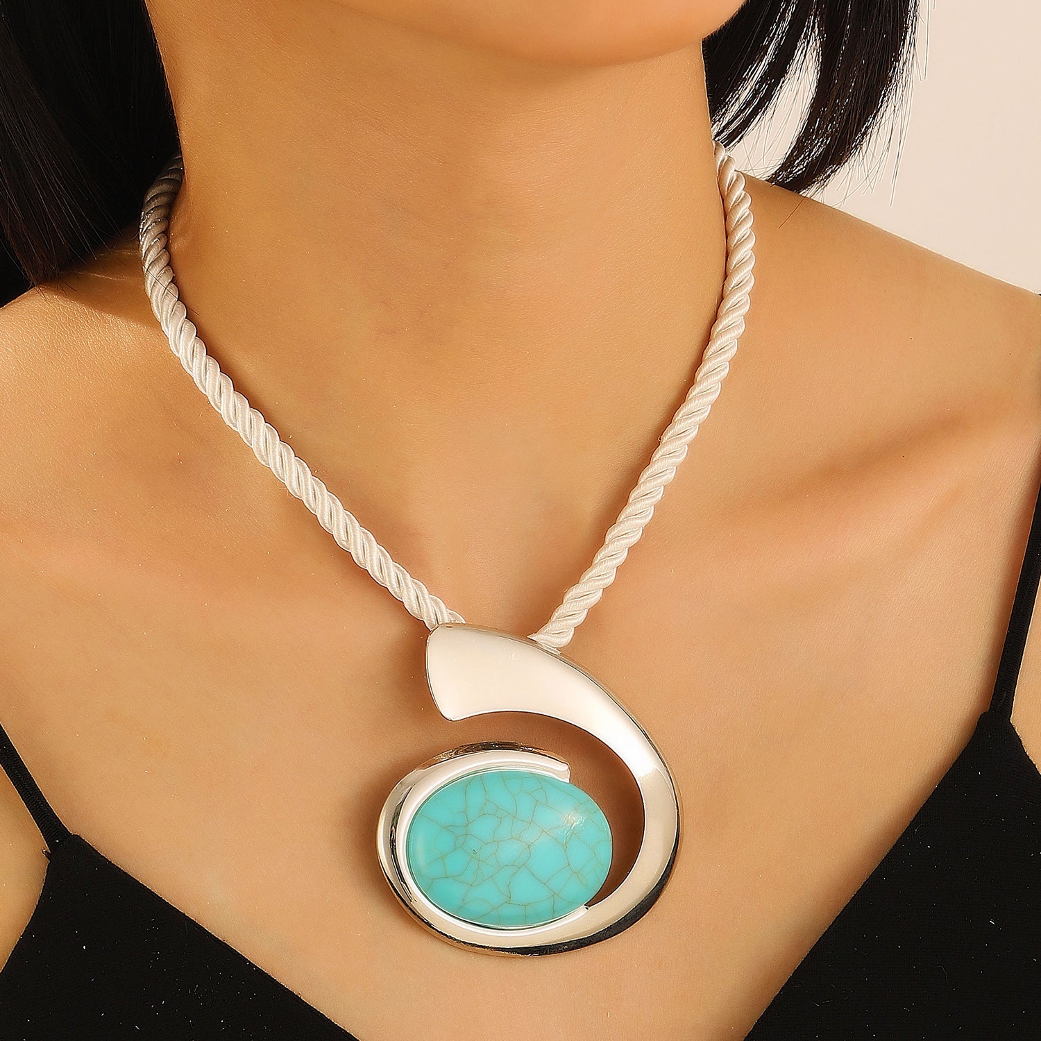 Wholesale Bohemian Turquoise Pendant Necklace - Alloy Electroplated Retro Snail Heart Charm,  Fashion Accessory