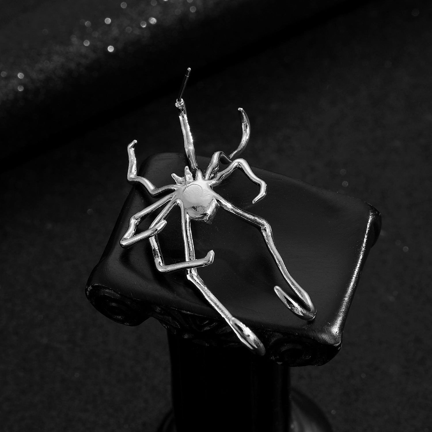 Wholesale Chic  Ear Clip Dark Style  Jewelry Accessory