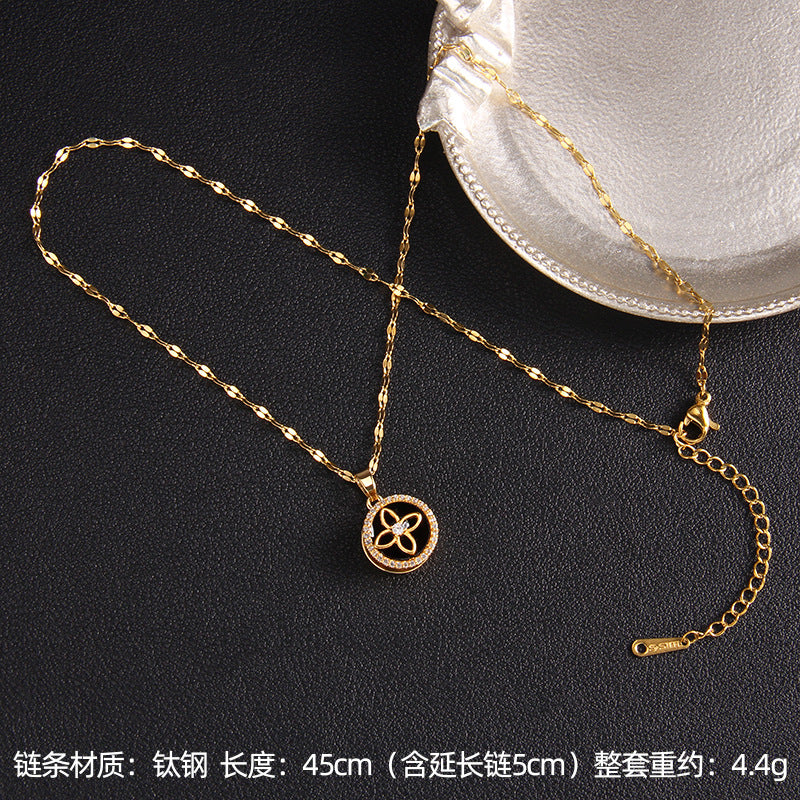 Wholesale Zircon Rotating Four Leaf Clover Flower Pendant Titanium Steel Necklace ACC-NE-Rongc006