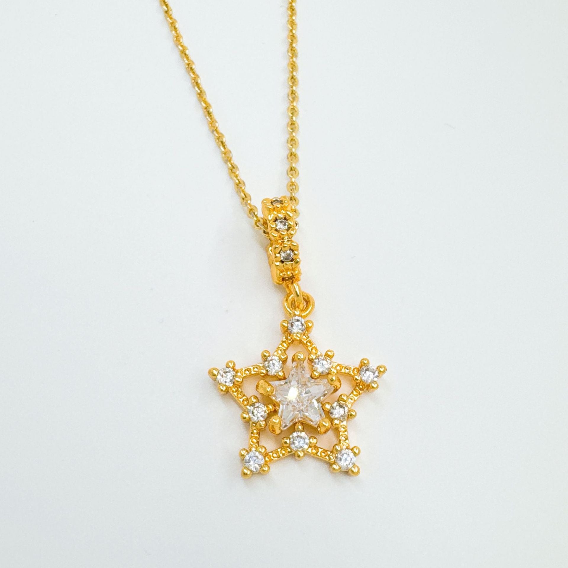 Wholesale Light Luxury Cross Necklace,  Gold Plated Copper Micro Inlaid Zircon
