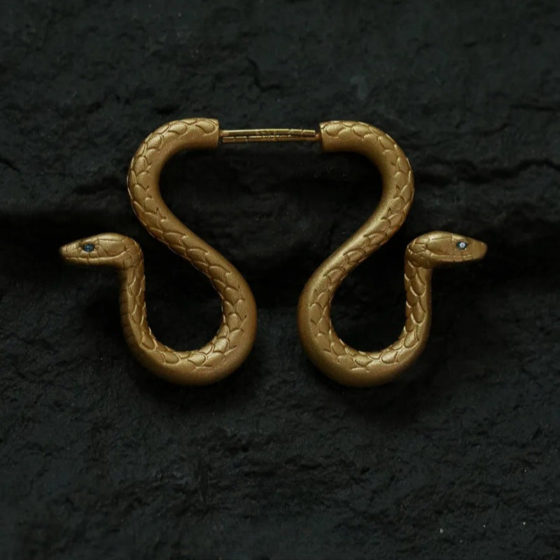 Wholesale  spiral green-eyed snake-shaped earrings