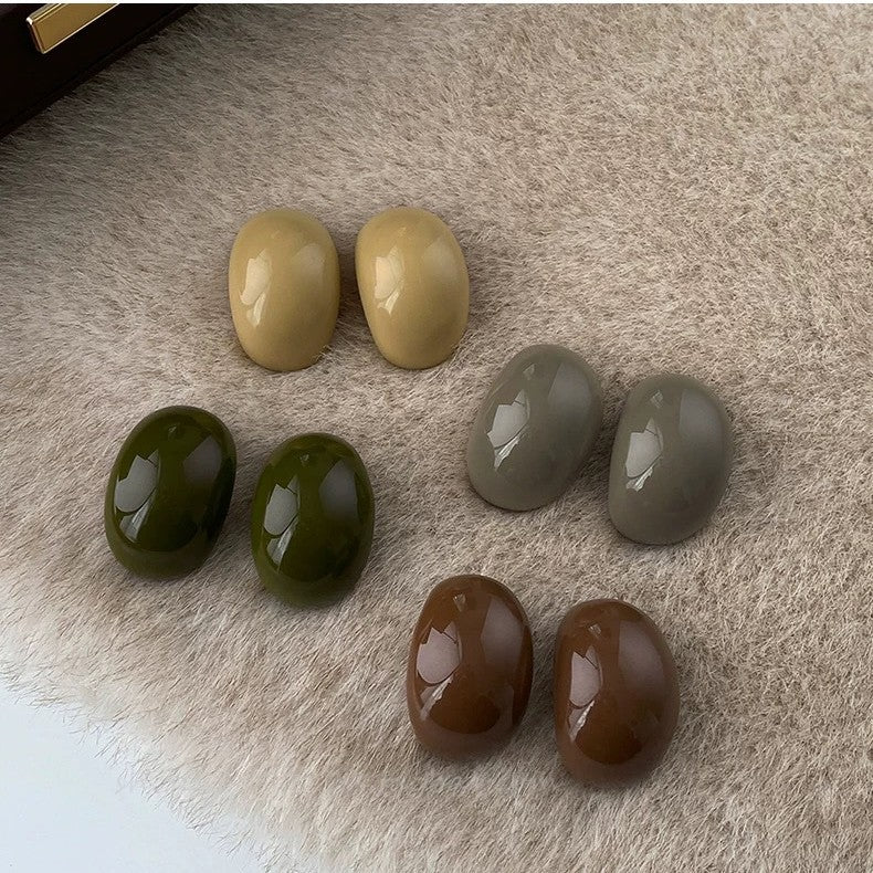 Wholesale  Vintage  Color Semi-round Resin Earrings
