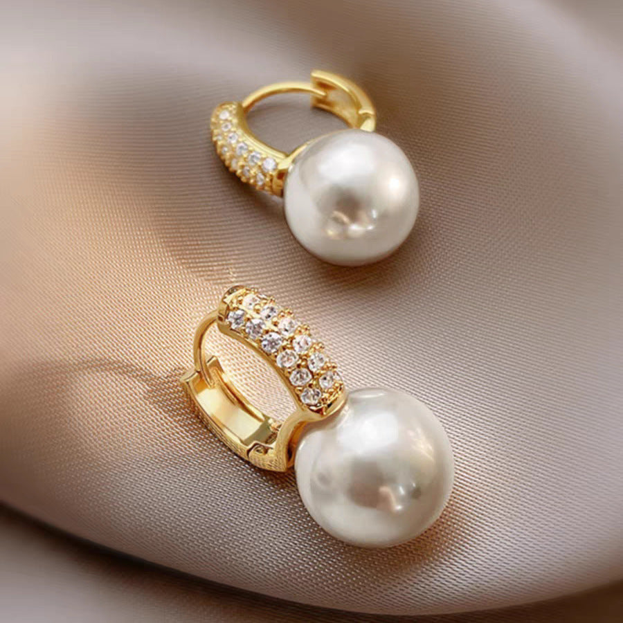 Wholesale Alloy Luxury Pearl Earrings