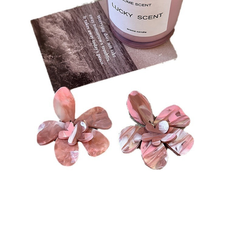 Wholesale Super fairy retro ink resin flower earrings