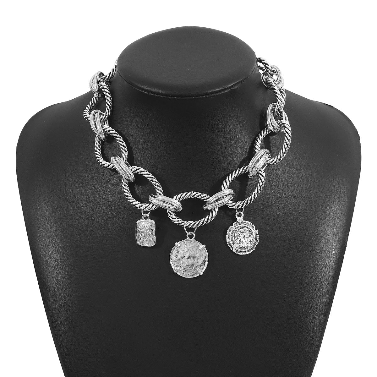 Wholesale exaggerated temperament  twist chain necklace  coin  clavicle chain