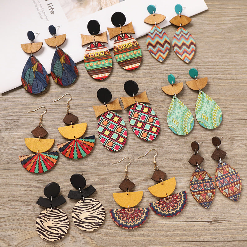 Wholesale Bohemian Wooden Ear Studs Geometric Stripe Ethnic Print Fashion Jewelry Accessory Boutique Gift