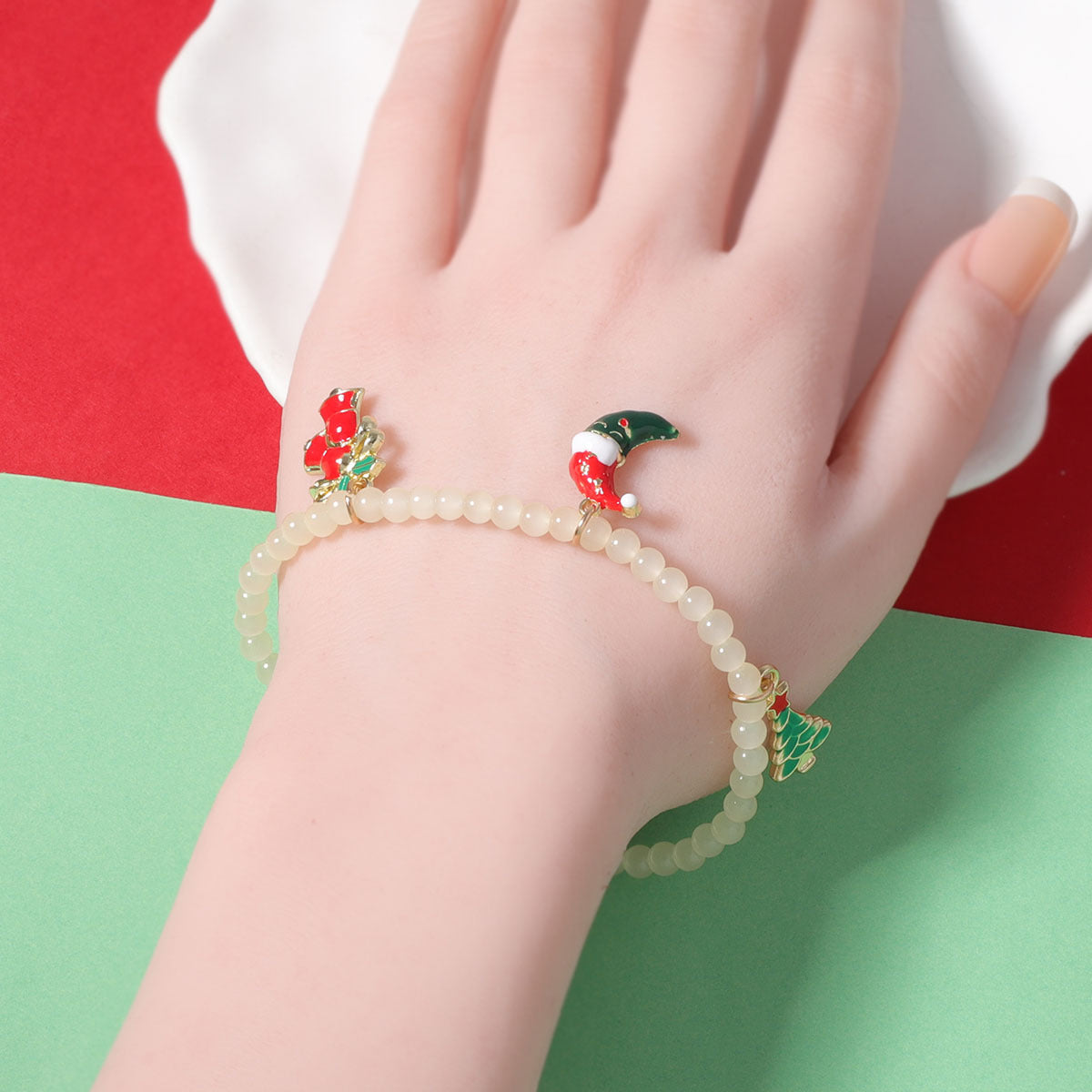 Wholesale Cartoon oil drop alloy Christmas tree bell glass bracelet