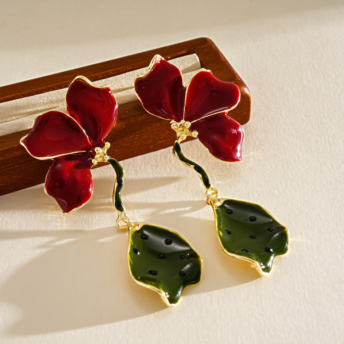 Wholesale Trendy Flower Enamel Earrings - Alloy Silver Post,  Red Green Colors,  Fashion Jewelry Accessory