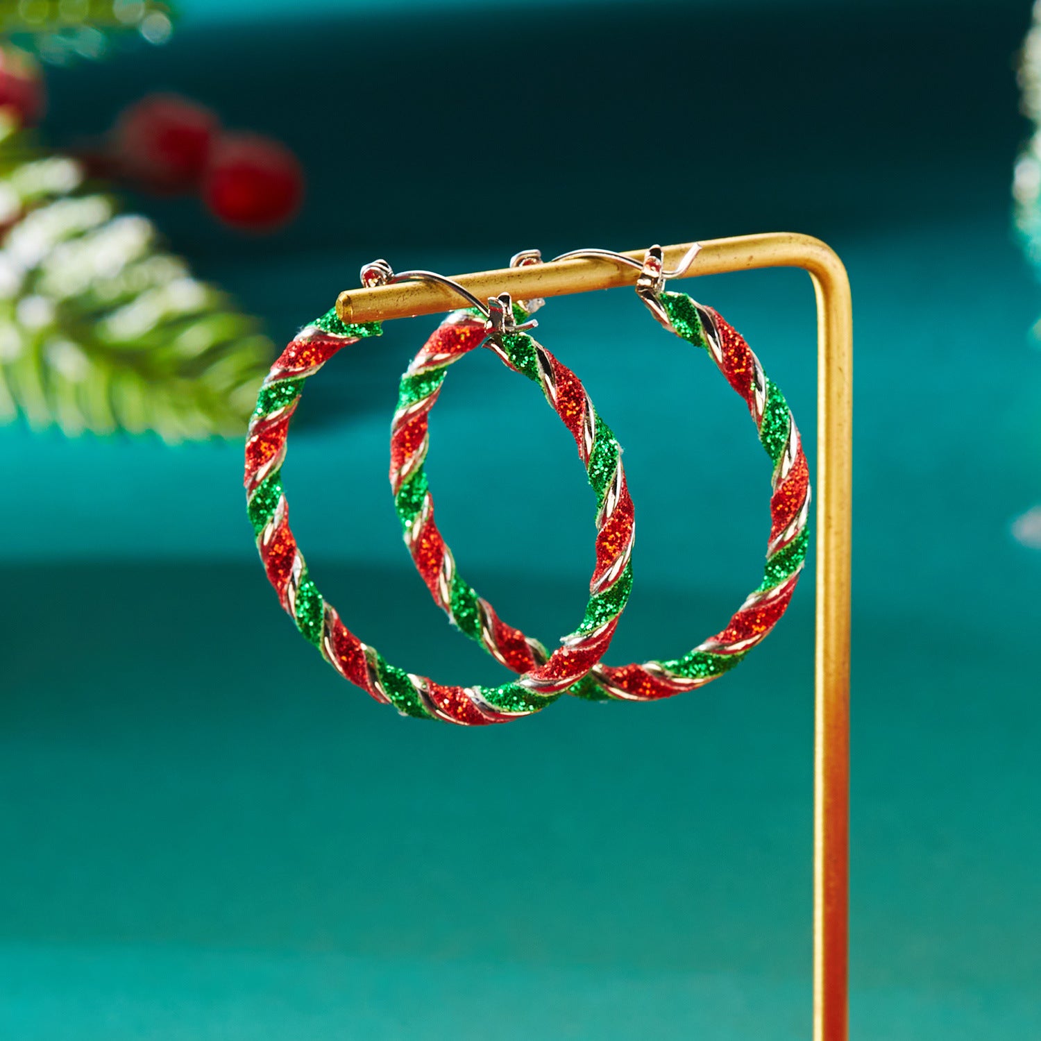 Wholesale Christmas colorful red and green twisted earrings